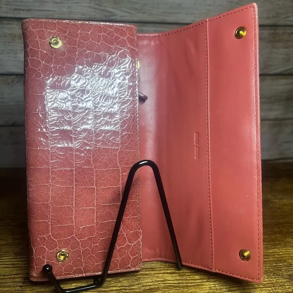 Miu Miu - Continental Wallet - Croc Embossed- Pink - Picture 5 of 12